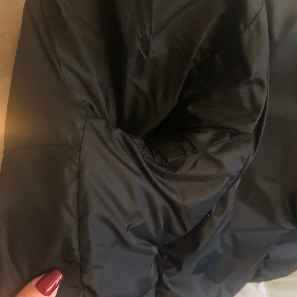 🥳 🍾 Host Pick 🎉 🎈Moncler jacket - Picture 7 of 10